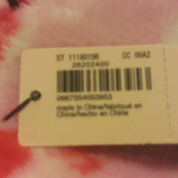 Victoria's Secret Floral Sherpa Blanket 50IN x 60IN/ 127CM x 152CM - Picture 5 of 7